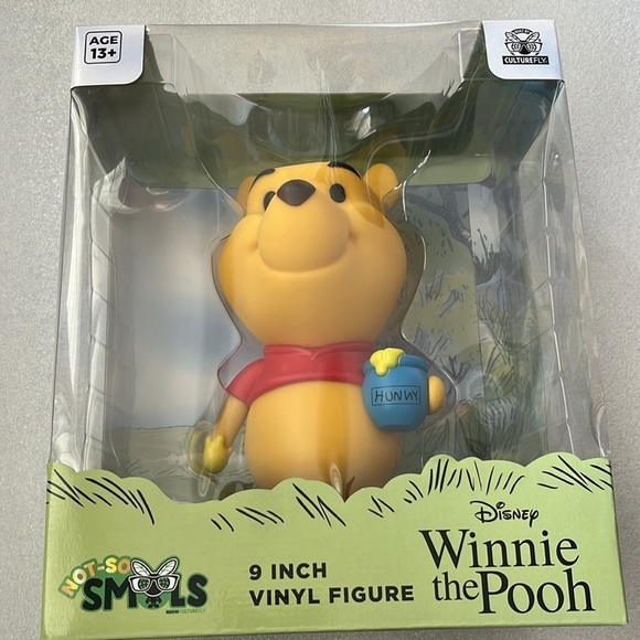 🆕 Disney Winnie the Pooh with Hunny Pot 9 Inch Vinyl Figure 5”x 9” - Picture 2 of 6